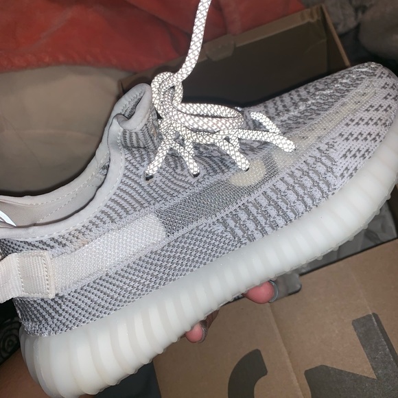 yeezy static size 7